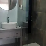 Les De La Fontaine De Brul