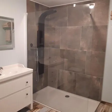 Les De La Fontaine De Brul 3*