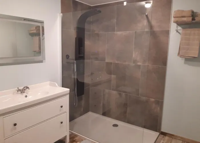 Les De La Fontaine De Brul 3*