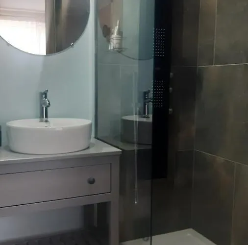 Les De La Fontaine De Brul